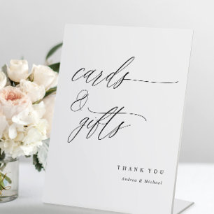 Expositor En L Tarjetas y regalos de boda con caligrafía elegante