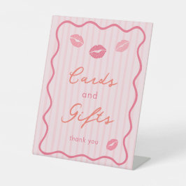 Expositor En L Tarjetas y regalos rosados de San Valentín para de