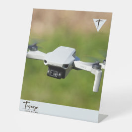 EXPOSITOR EN L TEGARJA