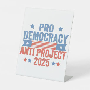 Expositor En L Trump republicano pro proyecto antidemocrático 202