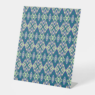 Expositor En L un patrón azul y verde con fondo blanco