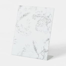 Expositor En L una foto en blanco y negro de fondo blanco