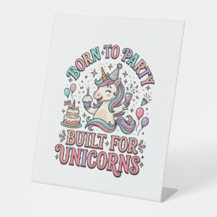 Expositor En L Unicornio nacido para la fiesta construido para un
