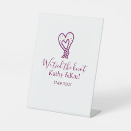 Expositor En L We tied the knot pink heart knots name date romant
