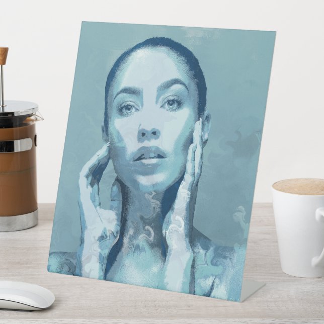 Expositor En L "Woman in Blue" (In Situ)