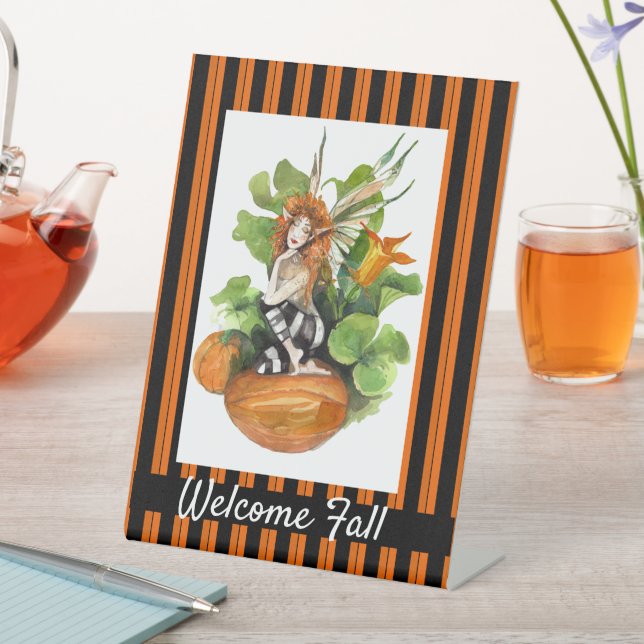 Expositor En L Woodland Fall Harvest Elf (In Situ)