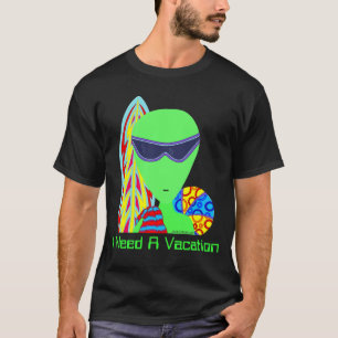 Extranjero divertido de Z necesito una camisa de