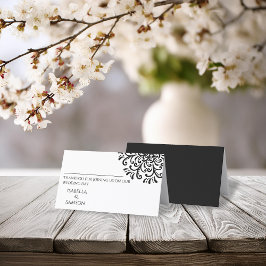Extraordinaria tarjeta de lugar florido blanco y n