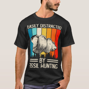 Fácilmente Distraído Por Camiseta De Caza De Fósil