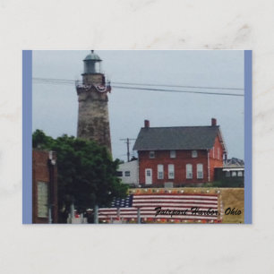 Fairport Harbor faro con postal de bandera