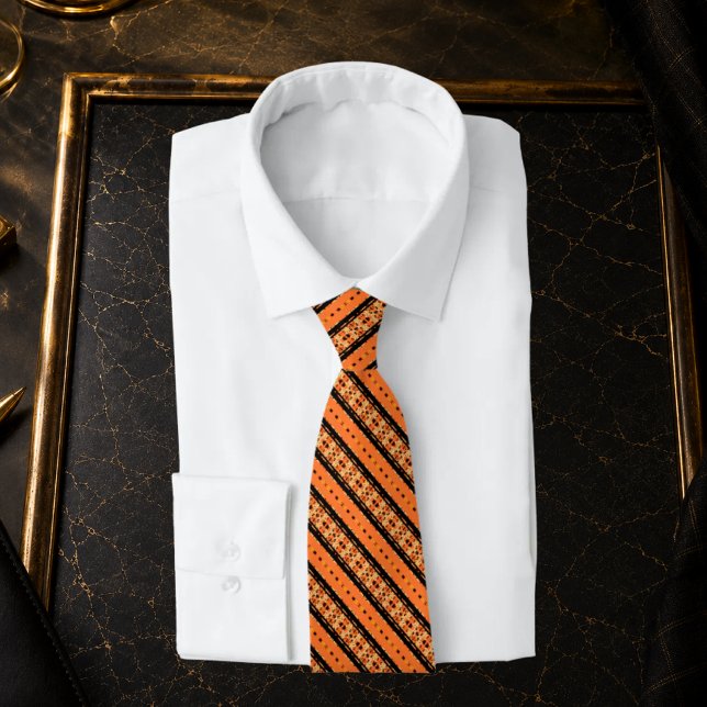 FALCON – Corbata naranja y negra de poder (Subido por el creador)