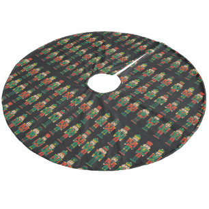 Falda Para El Árbol De Navidad De Forro Coralino Cascanueces de Navidad sobre Negro