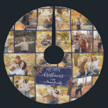 Falda Para El Árbol De Navidad De Poliéster Collage de fotos de la familia Merry Christmas Poi<br><div class="desc">Esta linda y dulce falda de árbol de Navidad es perfecta para las vacaciones. Presenta un collage de fotos de personalizados de toda la familia. Incluye la frase: "Feliz Navidad. La familia (Nombre)", en una tipografía de escritura cursiva blanca elegante y moderna escrita a mano sobre un fondo azul marino...</div>