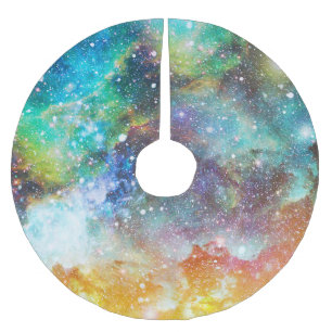 Falda Para El Árbol De Navidad De Poliéster Espacio futurista, fondo nebuloso estrellado.