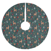 Festive Woodland Friends Dark Green Tree Skirt