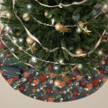 Falda Para El Árbol De Navidad De Poliéster Florales de invierno ventilado a mano verde oscuro<br><div class="desc">Eleva el corazón de sus decoraciones navideñas con esta florida falda de árbol navideño floral de inspiración vintage. Esta exquisita falda arbórea es una obra maestra de la elegancia atemporal, con un diseño meticulosamente diseñado que combina puntillas, anís estrellado, naranjas y vegetación invernal en un fondo verde profundo. Es la...</div>