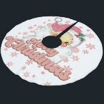 Falda Para El Árbol De Navidad De Poliéster Merry Christmas Retro Typography Santa Gorra Rosa<br><div class="desc">Feliz Navidad,  tipografía retro rosa con un Santa Claus con un gorra rosa.</div>