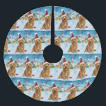Falda Para El Árbol De Navidad De Poliéster Navidades australianos del Terrible Winter Wonderl<br><div class="desc">su diseño festivo capta el alegre espíritu de la temporada navideña, con un adorable cachorro vestido con un sombrero de Santa. El gato está enclavado en un maravilloso promontorio invernal, con un muñeco de nieve, un árbol de Navidad decorado y regalos hermosamente envueltos. Los copos de nieve caen suavemente, añadiendo...</div>