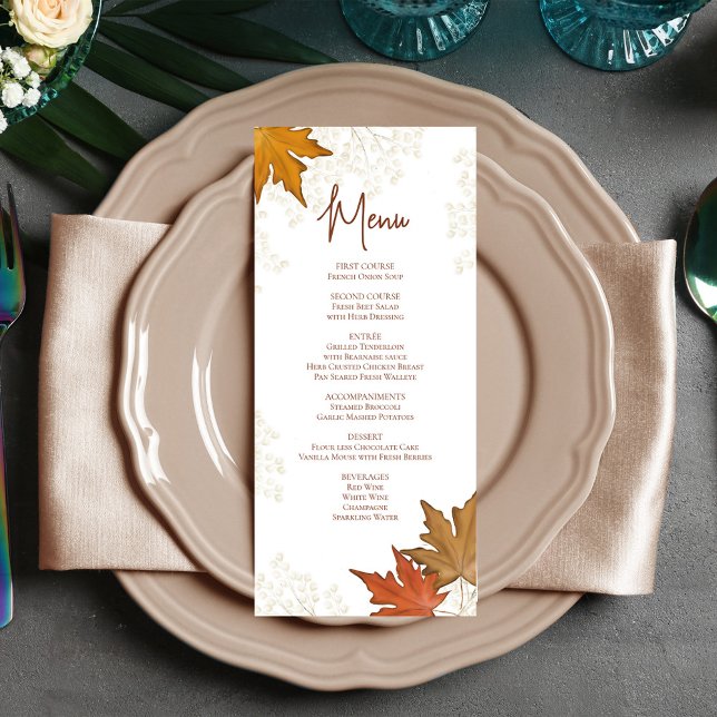 Fall Leaves Elegant Wedding Menú Personalizado (Wedding menu card with watercolor leaves.)