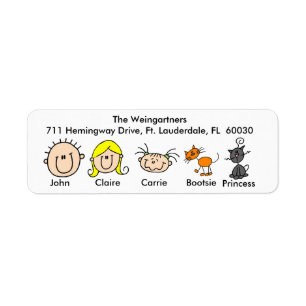 Familia con dos etiquetas de dirección de los