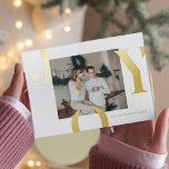Familia fotográfica de navidades | Tarjeta postal<br><div class="desc">Familia fotográfica de navidades | Tarjeta postal de la alegría del oro</div>