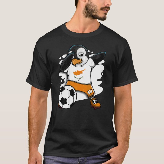 Fans del Fútbol de Jersey de Dabbing Penguin Cypru (Anverso)