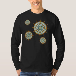 Fantasia de Mehndi en Camisa Oscura de Hombre de C