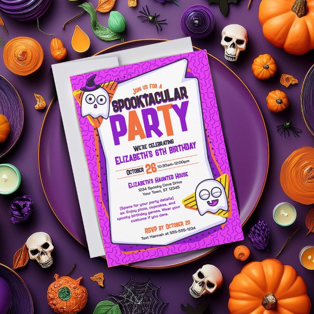 Fantasmas Spooktaculares Invitación al cumpleaños  (Spooky invites perfect for cute Halloween parties and birthdays. Purple with ghost characters)