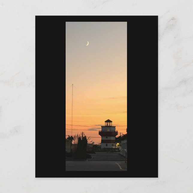 Faro al atardecer con postal lunar (Anverso)