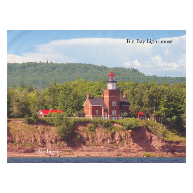 Faro de Big Bay a partir de manteles de agua (Frente (Horizontal))