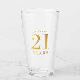 Faux Gold Cheers a 21 años cumpleaños