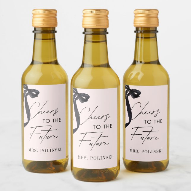 Favor de fiesta de despedida de soltera Ella está  (Botellas)