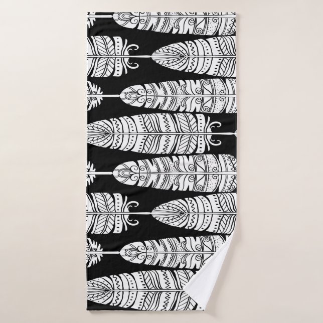 Feathers boho: patrón blanco y negro (Toalla de baño)