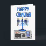 Feliz Chanukah Ham Radio Tarjeta de Saludo<br><div class="desc">Aquí hay una tarjeta Chanukah que los jamaiquinos judíos deben enviar a sus compañeros jamaicanos, amigos o familia. Puede personalizar esto con su nombre y el signo de llamada. También puede cambiar el saludo interno si desea que la tarjeta tenga un mensaje diferente. (Tenemos una menorah de 9 velas para...</div>