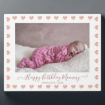 Feliz cumpleaños, mamá Personalizado, bebé, placa<br><div class="desc">Una linda placa fotográfica para bebé para mamá en su cumpleaños, con un dulce bebé durmiendo. Añade la foto de tu bebé. Una foto de cumpleaños del bebé hace un recuerdo perfecto. Comenzar una tradición con una placa anual y ver a su bebé cambiar a lo largo de los años....</div>