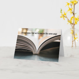 Feliz de estar en la misma página - Tarjeta