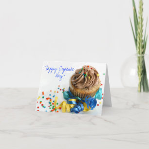 Feliz Día del Pastel con tarjeta de cumpleaños