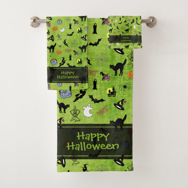 Feliz Halloween Random Icic Pattern Green BG (In situ)