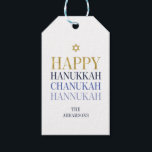 Feliz Hanukkah Chanukah Navidad Etiquetas de regal<br><div class="desc">En este diseño se incorpora el diseño de Relieve metalizado de oro simulado falso. Personalice el texto personalizado anterior. En nuestra colección "Happy Hanukkah Chanukah" se pueden encontrar elementos de coordinación adicionales.</div>