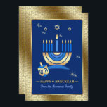 Feliz Hanukkah. Tarjetas de felicitación de person<br><div class="desc">Feliz Hanukkah. Estrella de David y Menorah Relieve metalizado dorado Diseño Personalizable Tarjetas de Saludo Flat Hanukkah / Invitaciones de celebración Hanukkah con nombres personalizados y texto. Tarjetas coincidentes,  sellos postales y otros productos disponibles en la categoría Festividades Judías / Hanukkah de nuestra tienda.</div>