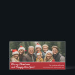 Feliz Navidad con 1 foto panorámica horizontal<br><div class="desc">¡Feliz Navidad y Feliz Año Nuevo! Personalizar esto con 1 foto y apellido. Incluye una opción para agregar los nombres de los miembros de su familia.</div>