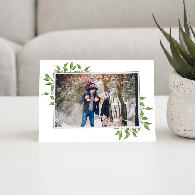 Feliz Navidad Elegante foto verde (Christmas holiday greenery photo folding card. )