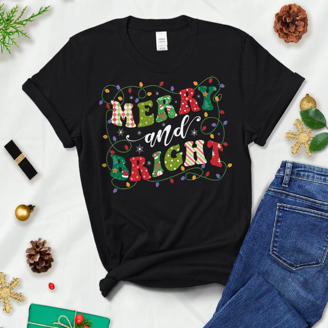 Feliz navidad - Feliz y brillante camiseta (Subido por el creador)