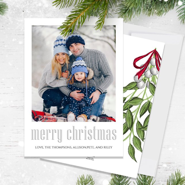 Feliz Navidad Moderno Simple Mistletoe Elegante (Simple Merry Christmas holiday card with a single photo layout. )
