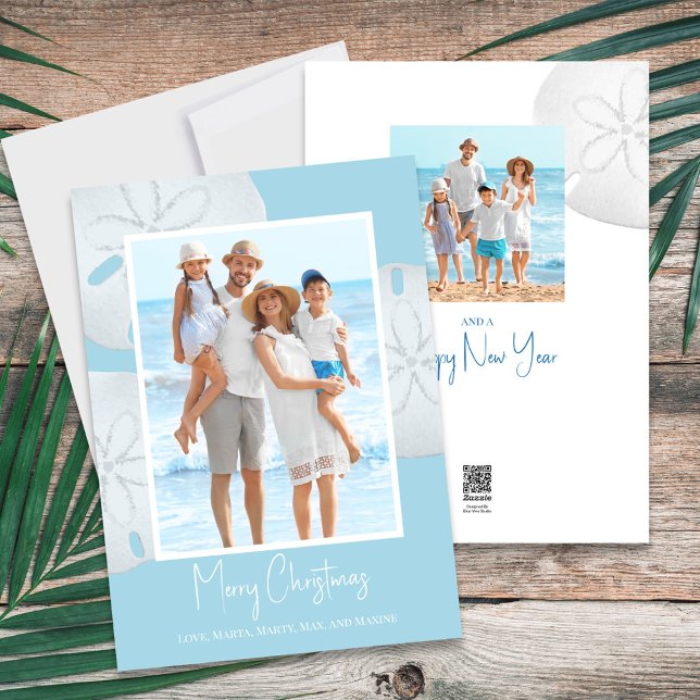 Feliz Navidad Moderno y simple dólar de arena azul (Christmas Holiday Tropical Blue Beach Photo Card with a two-photo template.)