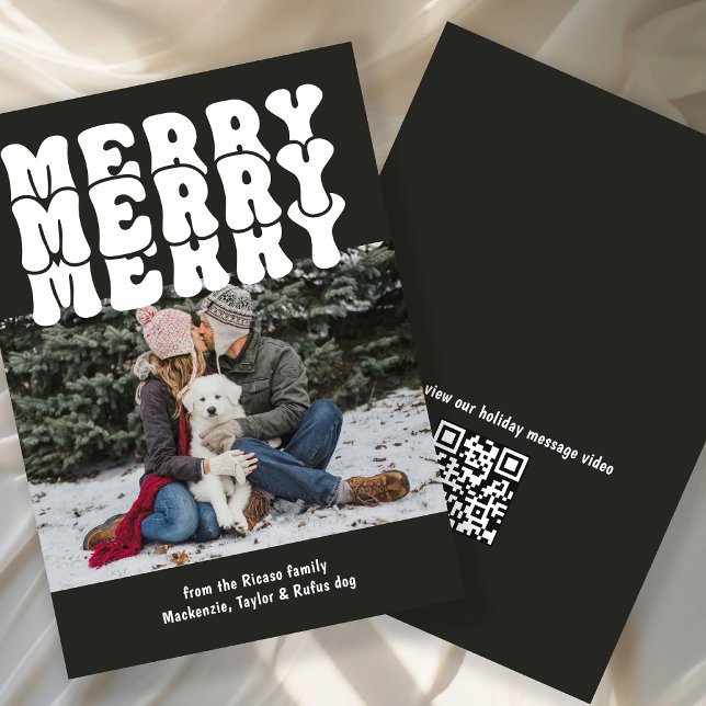 Feliz Navidad Personalizado Con Tu Foto Texto (Merry Christmas Personalized With Your Photo Text Holiday Card by Ricaso. Interactive QR code link)