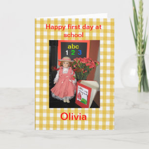 Feliz primer día en la escuela con tarjeta Olivia.