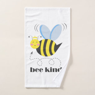 Feliz princesa de abejas con corona y lema Bee Kin