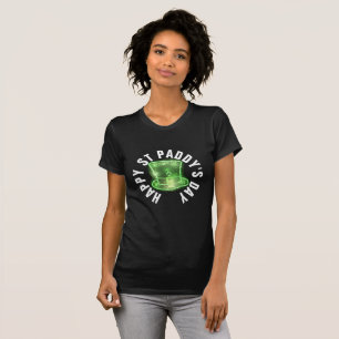 Feliz St Paddy con camiseta de Tophat Verde