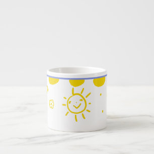 Feliz taza de sol en amarillo